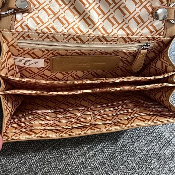 Tignanello leather crossbody bag - Picture 11 of 13